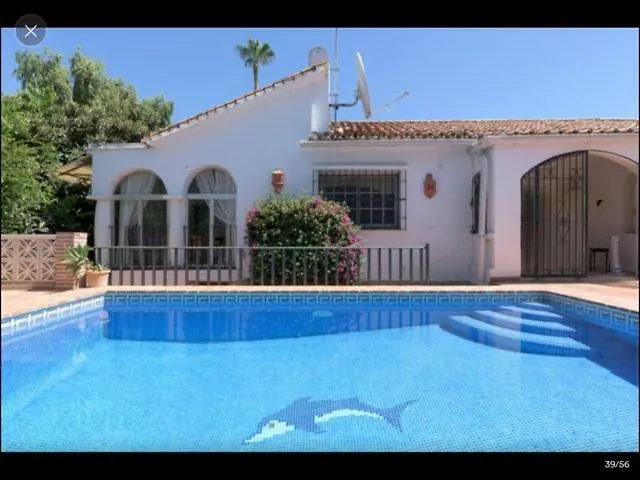Private Villa With Pool, 3 Bedrooms, 2 Bathrooms, Jacuzzi, Garage 2 Cars, Close Beach, Bbq Marbella Spanje